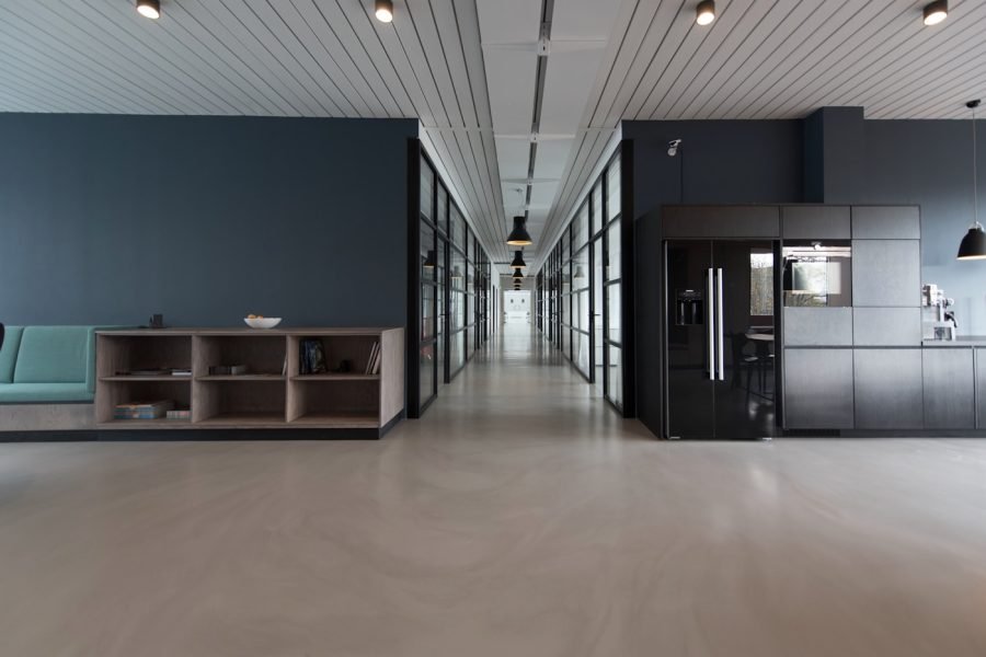 Dubai free zone modern workspace